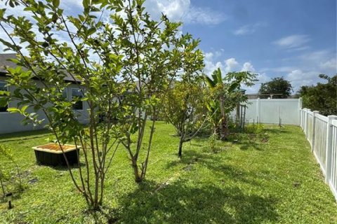 Casa en venta en New Smyrna Beach, Florida, 4 dormitorios, 175.68 m2 № 1815527 - foto 29