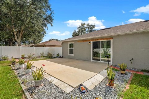 House in Palm Coast, Florida 3 bedrooms, 119.38 sq.m. № 1914331 - photo 30