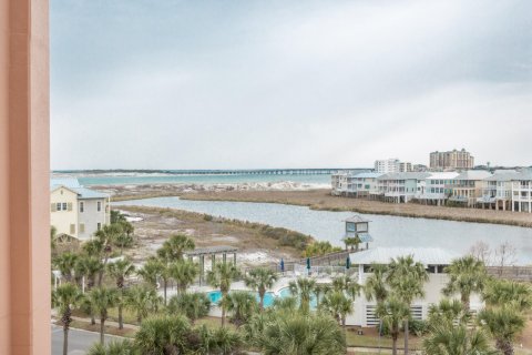 Condominio en venta en Destin, Florida, 1 dormitorio, 65.4 m2 № 559334 - foto 1