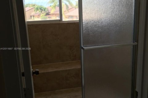 Townhouse in Plantation, Florida 3 bedrooms, 124.49 sq.m. № 2075323 - photo 17
