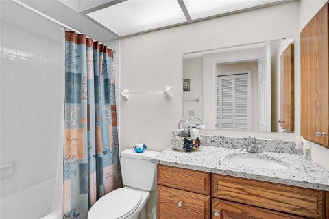 Casa en venta en Sarasota, Florida, 2 dormitorios, 138.24 m2 № 1666767 - foto 19