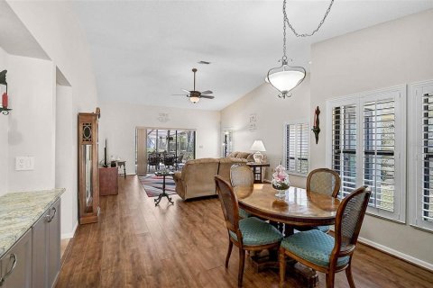Casa en venta en Sarasota, Florida, 2 dormitorios, 138.24 m2 № 1666767 - foto 11