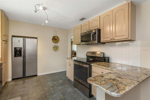 Villa ou maison à vendre à Tampa, Floride: 3 chambres, 132.94 m2 № 1786841 - photo 10