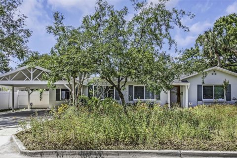 Villa ou maison à vendre à Tampa, Floride: 3 chambres, 132.94 m2 № 1786841 - photo 1