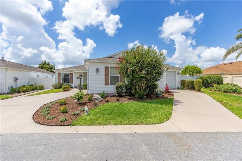 Casa en venta en The Villages, Florida, 3 dormitorios, 183.76 m2 № 2205595 - foto 3