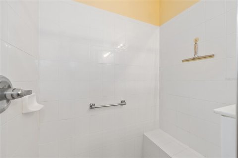 Casa en venta en The Villages, Florida, 3 dormitorios, 183.76 m2 № 2205595 - foto 30