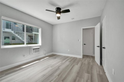 Appartement à louer à Bay Harbor Islands, Floride: 1 chambre, 1976.22 m2 № 1926448 - photo 22