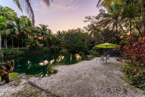 Купить виллу или дом в Майами, Флорида 3 спальни, 238.2м2, № 1964895 - фото 22
