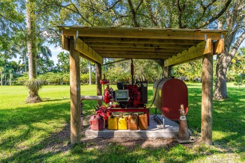 Купить виллу или дом в Майами, Флорида 3 спальни, 238.2м2, № 1964895 - фото 11