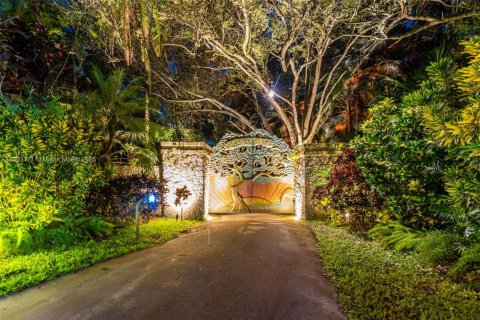 Купить виллу или дом в Майами, Флорида 3 спальни, 238.2м2, № 1964895 - фото 9