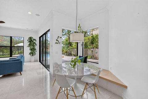 Villa ou maison à vendre à Delray Beach, Floride: 5 chambres, 402.36 m2 № 2250922 - photo 27