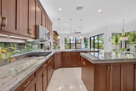 Villa ou maison à vendre à Delray Beach, Floride: 5 chambres, 402.36 m2 № 2250922 - photo 21