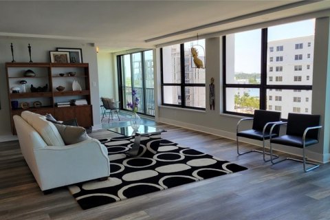 Condo in Sarasota, Florida, 2 bedrooms  № 1777523 - photo 21