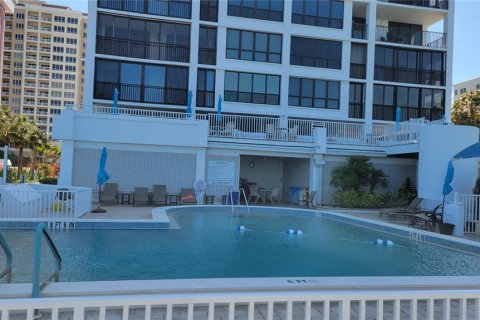 Condo in Sarasota, Florida, 2 bedrooms  № 1777523 - photo 28
