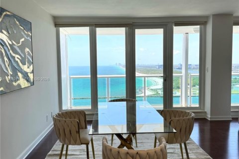 Copropriété à vendre à Fort Lauderdale, Floride: 2 chambres, 174.66 m2 № 2005948 - photo 4