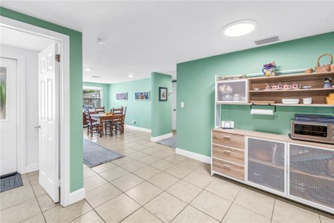 Villa ou maison à vendre à Saint Petersburg, Floride: 2 chambres, 104.33 m2 № 2107749 - photo 6