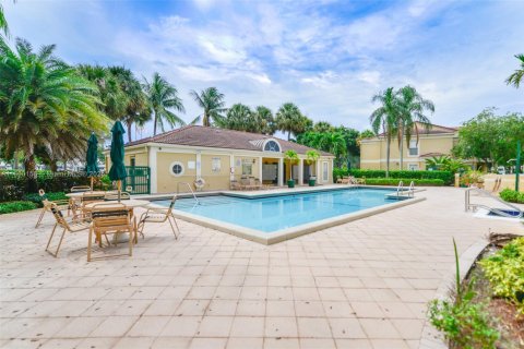Condominio en venta en Coral Springs, Florida, 2 dormitorios, 92.9 m2 № 1886584 - foto 26