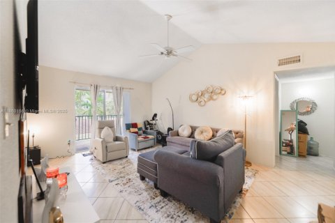Condominio en venta en Coral Springs, Florida, 2 dormitorios, 92.9 m2 № 1886584 - foto 1