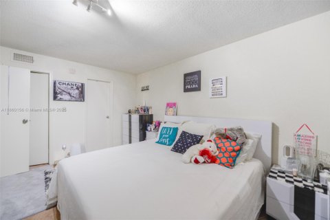 Condominio en venta en Coral Springs, Florida, 2 dormitorios, 92.9 m2 № 1886584 - foto 15
