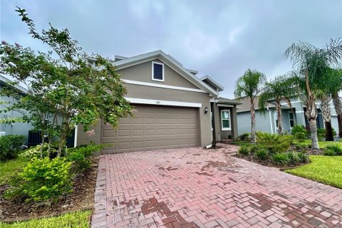 House in Davenport, Florida 4 bedrooms, 247.21 sq.m. № 1835309 - photo 2