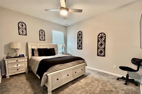House in Davenport, Florida 4 bedrooms, 247.21 sq.m. № 1835309 - photo 28