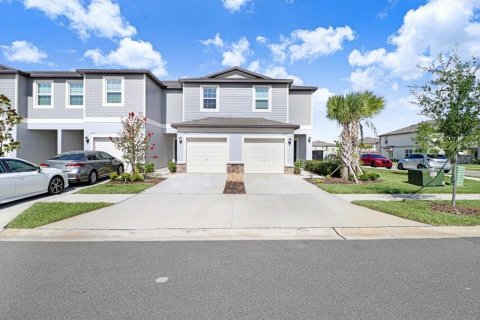 Touwnhouse à vendre à San Antonio, Floride: 2 chambres, 140.56 m2 № 2222779 - photo 5