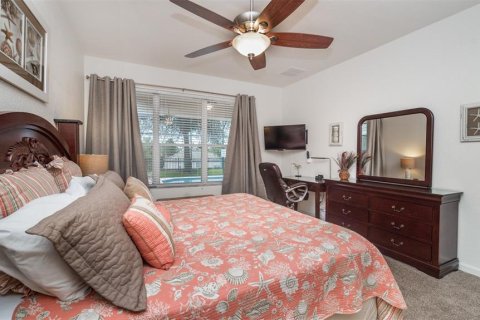 Casa en venta en Kissimmee, Florida, 5 dormitorios, 213.4 m2 № 1718555 - foto 12