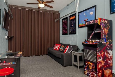 Casa en venta en Kissimmee, Florida, 5 dormitorios, 213.4 m2 № 1718555 - foto 25