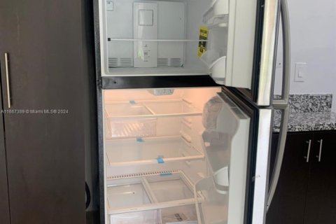 Condominio en venta en Miami, Florida, 2 dormitorios, 89.93 m2 № 1382027 - foto 17