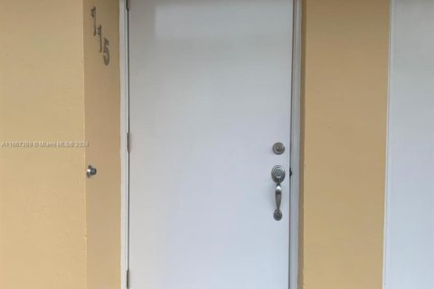 Condominio en venta en Miami, Florida, 2 dormitorios, 89.93 m2 № 1382027 - foto 4