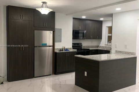 Condominio en venta en Miami, Florida, 2 dormitorios, 89.93 m2 № 1382027 - foto 22