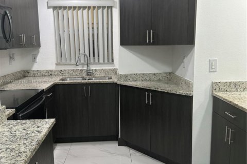Condominio en venta en Miami, Florida, 2 dormitorios, 89.93 m2 № 1382027 - foto 8