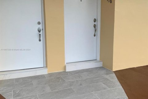 Condominio en venta en Miami, Florida, 2 dormitorios, 89.93 m2 № 1382027 - foto 3