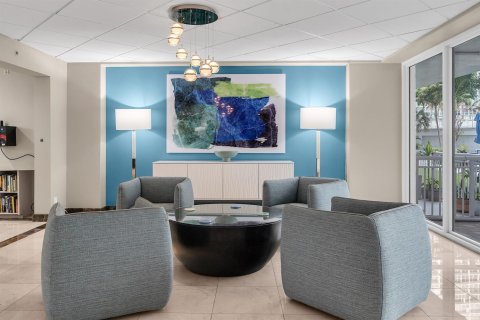 Condo in Fort Lauderdale, Florida, 1 bedroom № 2185425 - photo 17