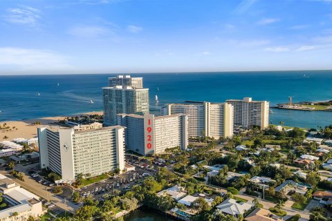 Condo in Fort Lauderdale, Florida, 1 bedroom  № 2185425