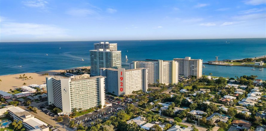 Condo in Fort Lauderdale, Florida, 1 bedroom № 2185425
