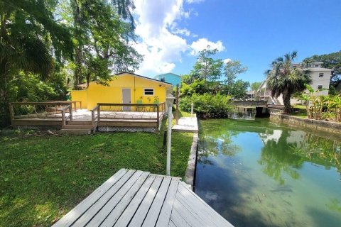 Casa en alquiler en Weeki Wachee, Florida, 2 dormitorios, 80.27 m2 № 2150101 - foto 7