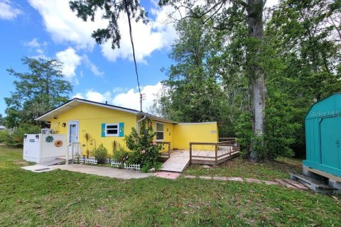 Casa en alquiler en Weeki Wachee, Florida, 2 dormitorios, 80.27 m2 № 2150101 - foto 4
