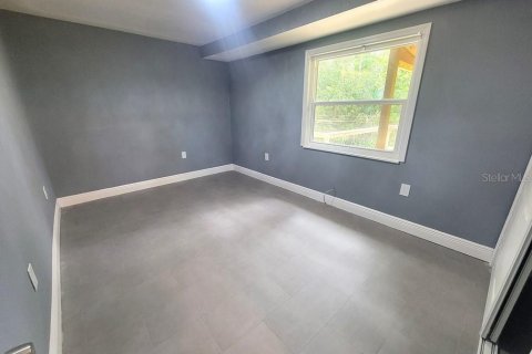 Casa en alquiler en Weeki Wachee, Florida, 2 dormitorios, 80.27 m2 № 2150101 - foto 18
