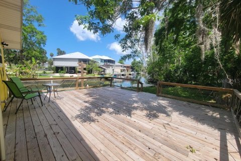 Casa en alquiler en Weeki Wachee, Florida, 2 dormitorios, 80.27 m2 № 2150101 - foto 6