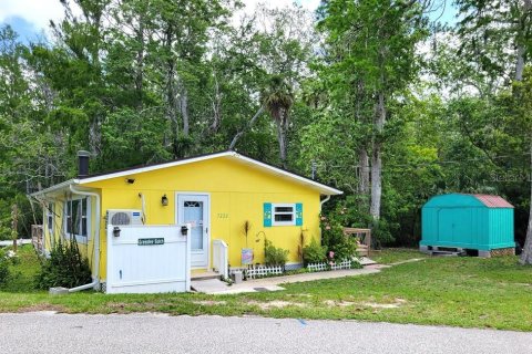 Casa en Weeki Wachee, Florida 2 dormitorios, 80.27 m2 № 2150101