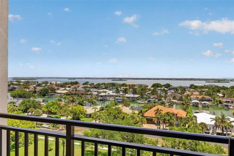 Condo in Clearwater, Florida, 2 bedrooms  № 2152321 - photo 9