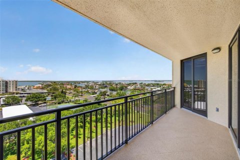 Condo in Clearwater, Florida, 2 bedrooms  № 2152321 - photo 23