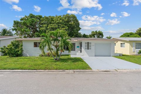 Villa ou maison à Margate, Floride 2 chambres, 116.78 m2 № 2429203