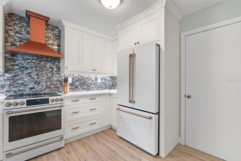 Villa ou maison à vendre à Margate, Floride: 2 chambres, 116.78 m2 № 2429203 - photo 11