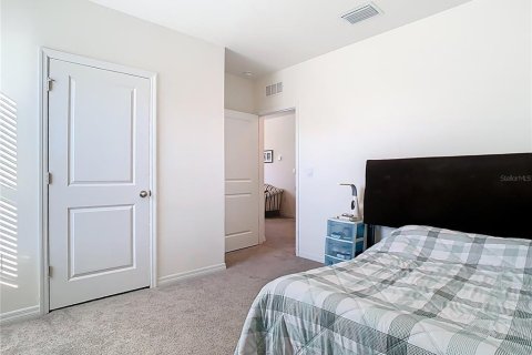House in San Antonio, Florida 3 bedrooms, 182.18 sq.m. № 1584581 - photo 27