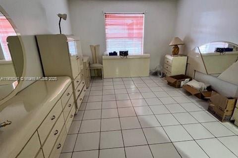 Купить кондоминиум в Майами, Флорида 1 спальня, 70.23м2, № 1956665 - фото 11