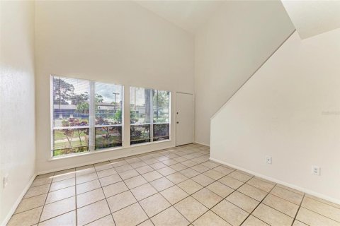 Condo in Sarasota, Florida, 1 bedroom  № 1743643 - photo 8