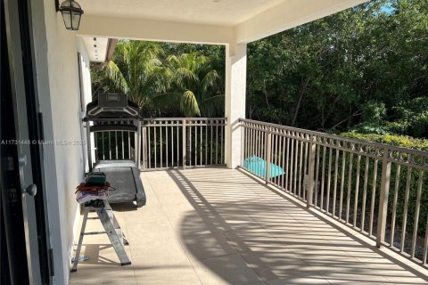 House in Cutler Bay, Florida 5 bedrooms, 321.35 sq.m. № 1980887 - photo 28