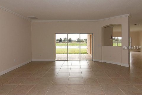 Casa en alquiler en Kissimmee, Florida, 5 dormitorios, 346.99 m2 № 1898812 - foto 5